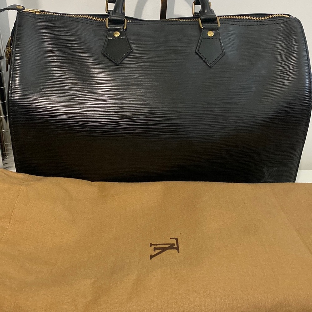 Louise Vuitton Speedy 40